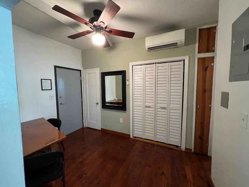 Sherbrooke All Suites Hotel - image 34