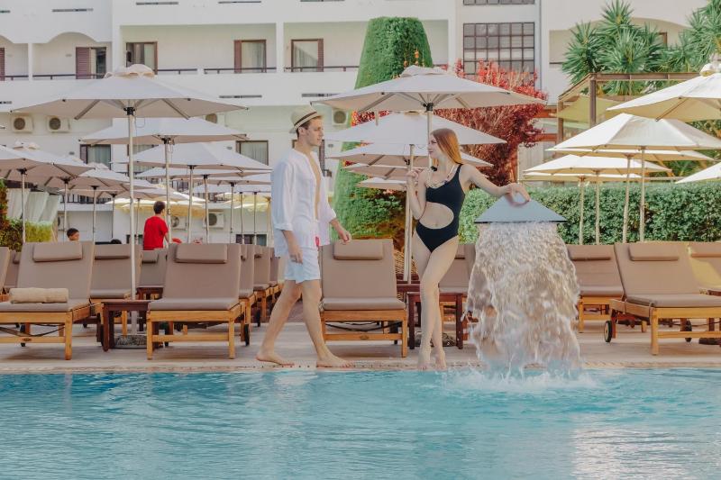Albatros Spa & Resort Hotel - image 41
