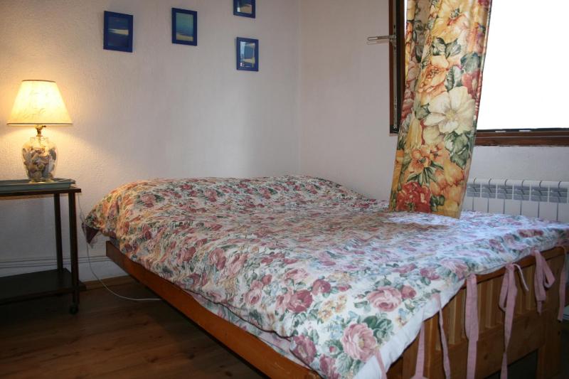 Standard Queen Room image 2