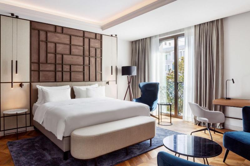Junior Suite image 3