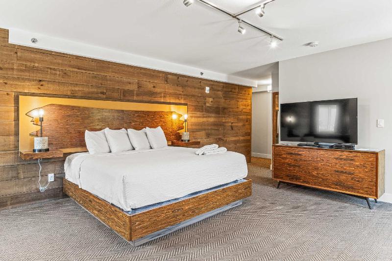 Basecamp Lodge Canmore - image 27