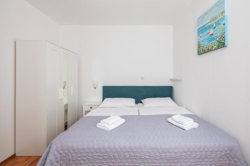 Apartment with Sea View image 4