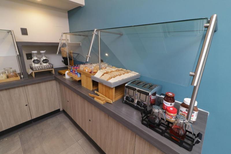 City Express Plus by Marriott Monterrey Galerias - image 22
