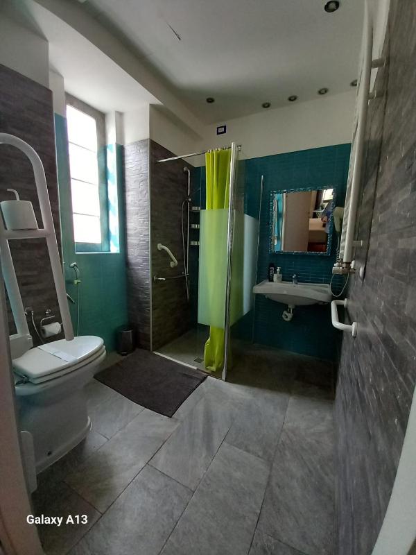 Deluxe Family Room image 4