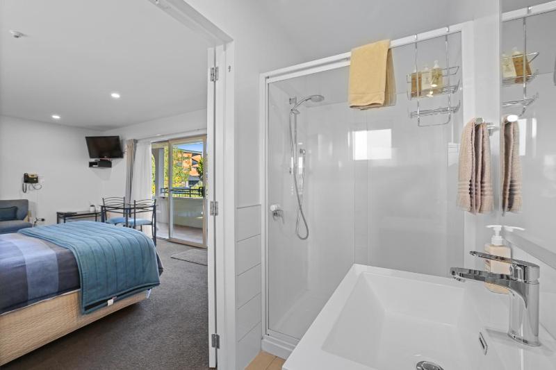Lorenzo Motor Lodge - image 34