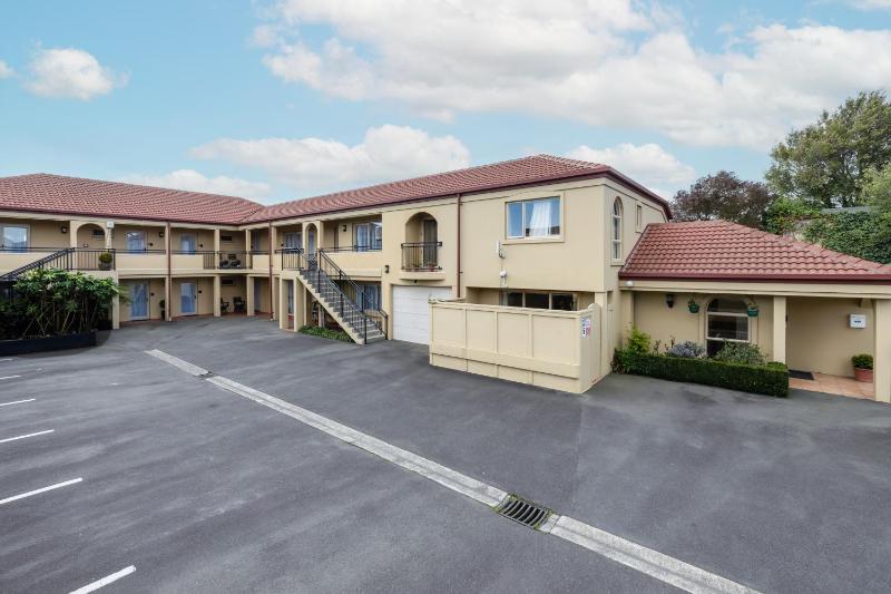 Lorenzo Motor Lodge - image 27