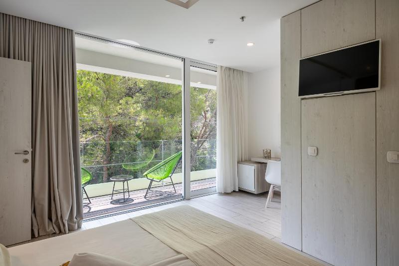 Family Room with Balcony image 4
