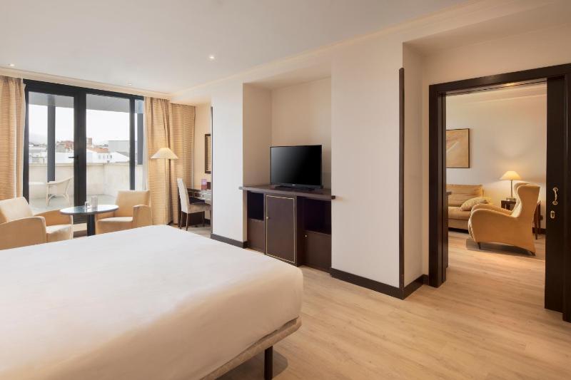 Junior Suite image 3