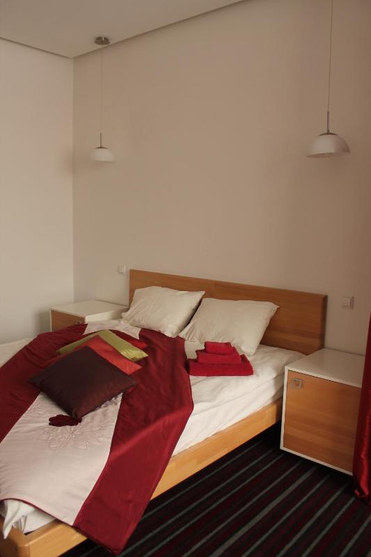 Standard Family Room image 1