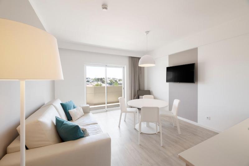 Premium One-Bedroom Apartment image 1
