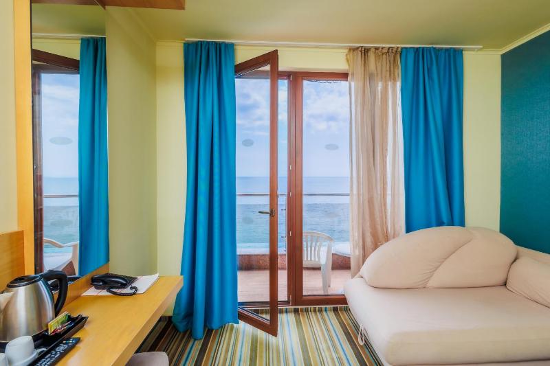 Double or Twin Room with Balcony image 1