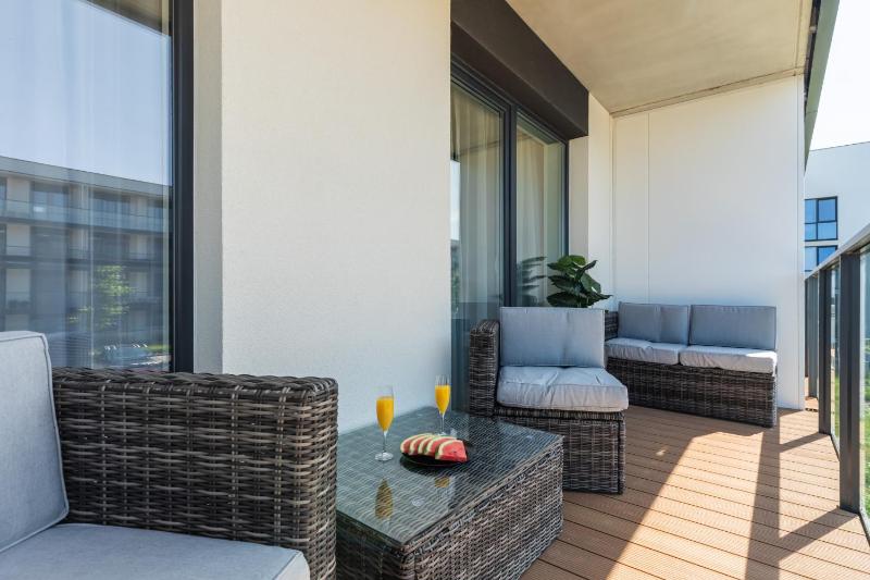 Lux Wellness Resort Apartments by the River by Renters Prestige - image 22