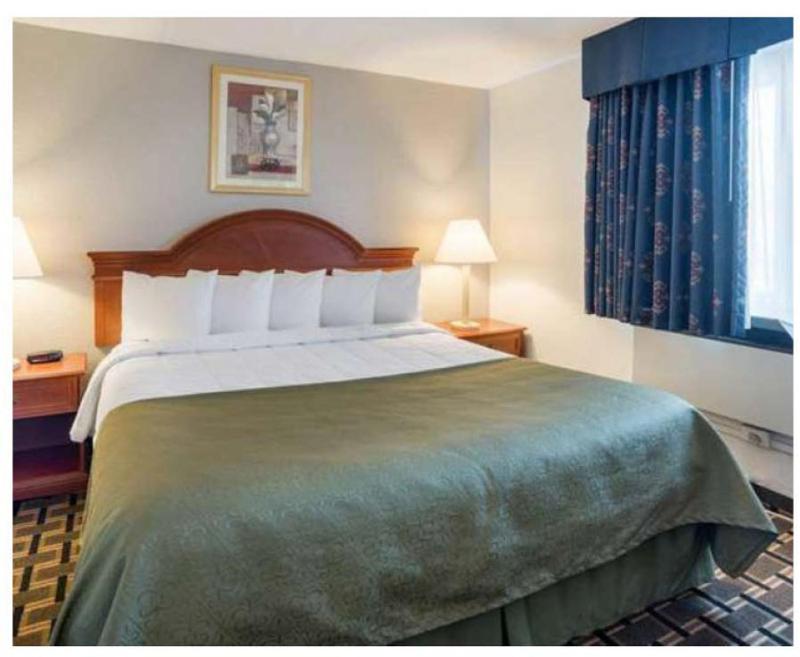 King Room - Accessible/Non-Smoking image 1