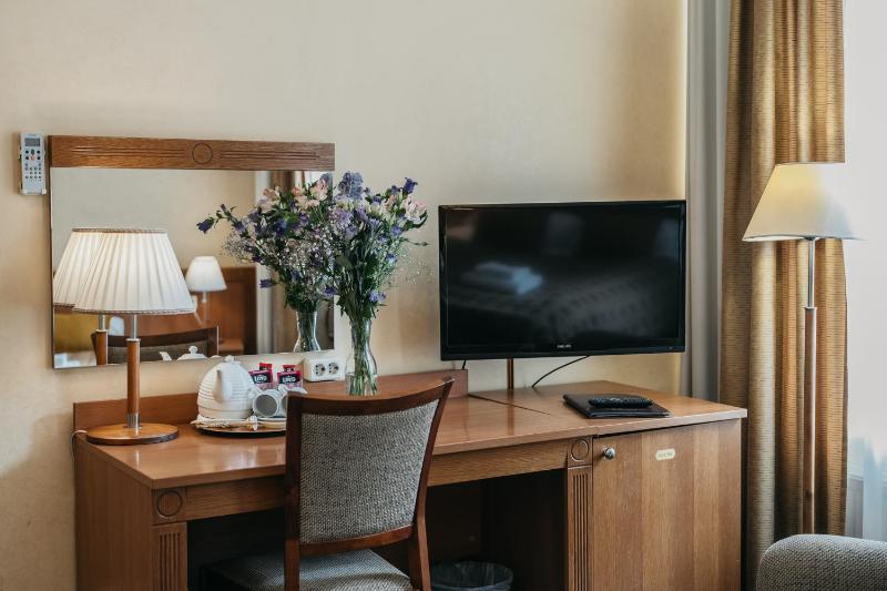 Superior Double Room image 1
