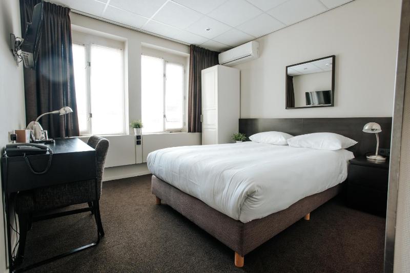 Single Room image 1