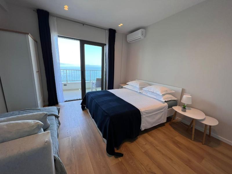 Beachfront Comfort Apartments SINAJKO - image 31