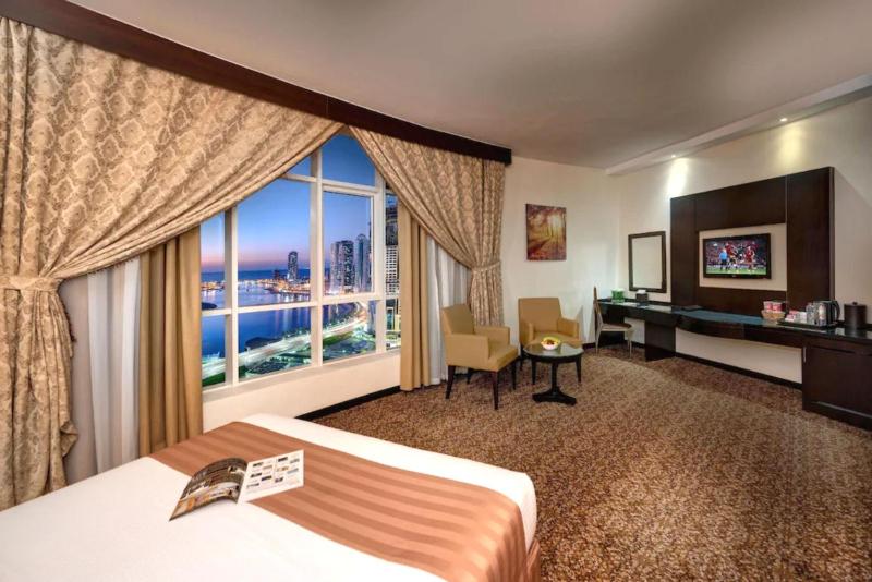 Business Executive Room With Sea View  image 4
