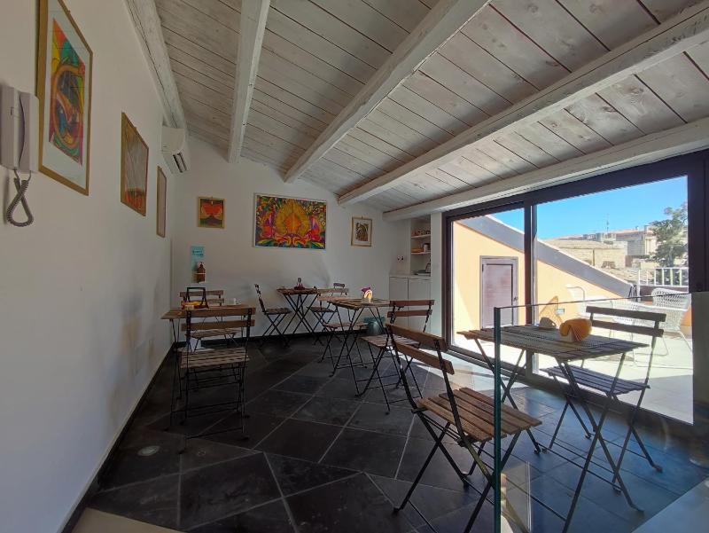 Double Room with Terrace image 3