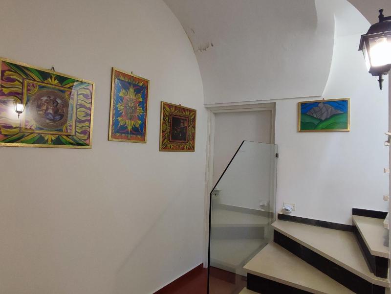 Standard Twin Room with Garden View image 2