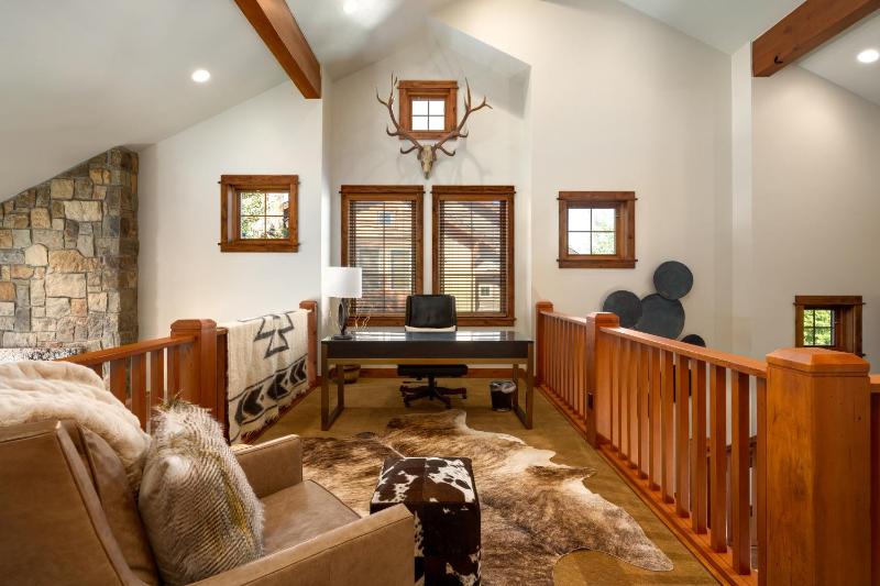 The Porches - image 12