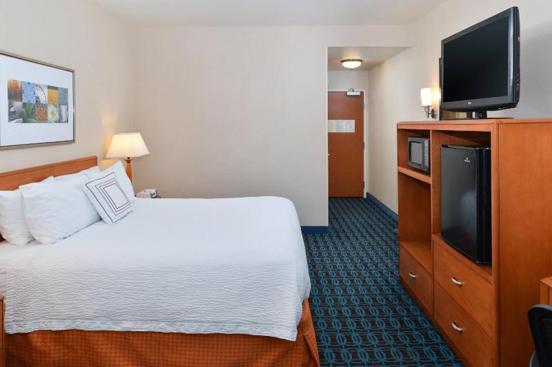 King Room image 3