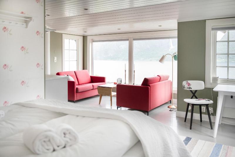Junior Suite with Terrace image 1