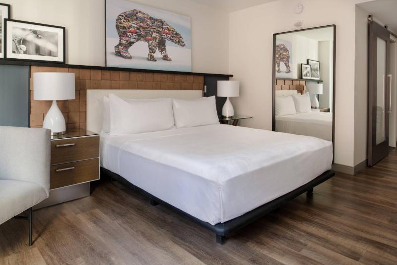 The Bidwell Marriott Portland - image 2