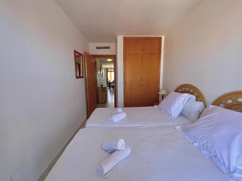 Three-Bedroom Apartment (6 Adults) image 4