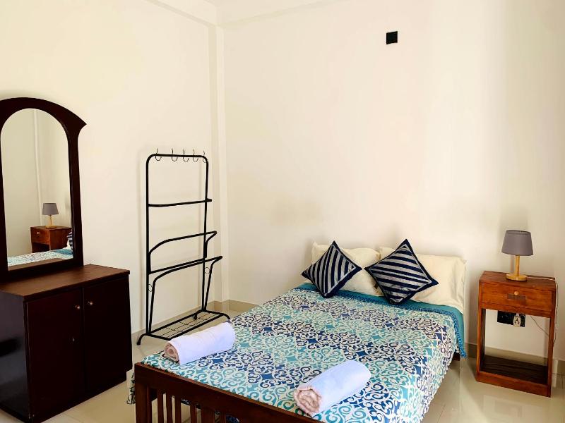 Villa Avi - Near Airport - image 19