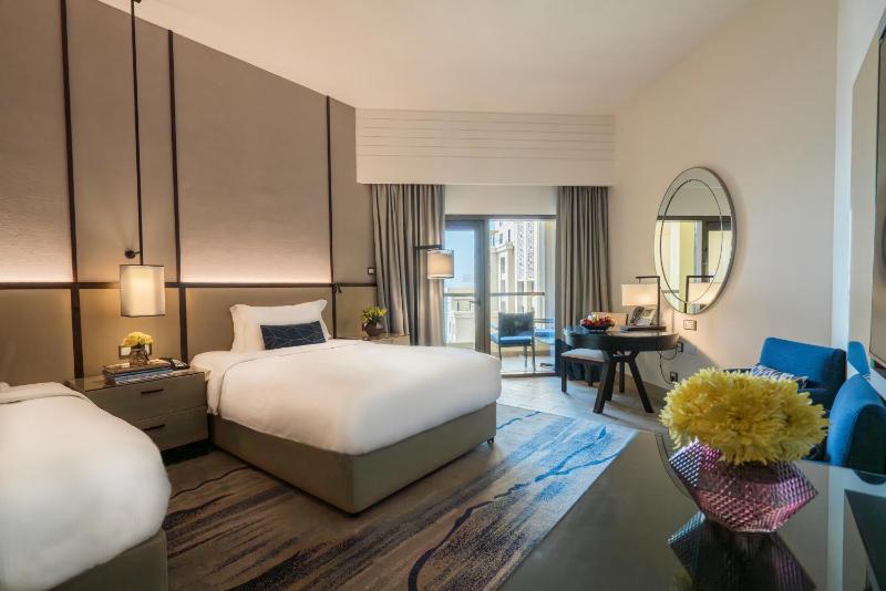 Sea View Room with Balcony - Twin Bed image 4