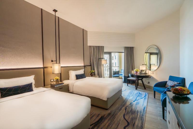 Sea View Room with Balcony - Twin Bed image 1