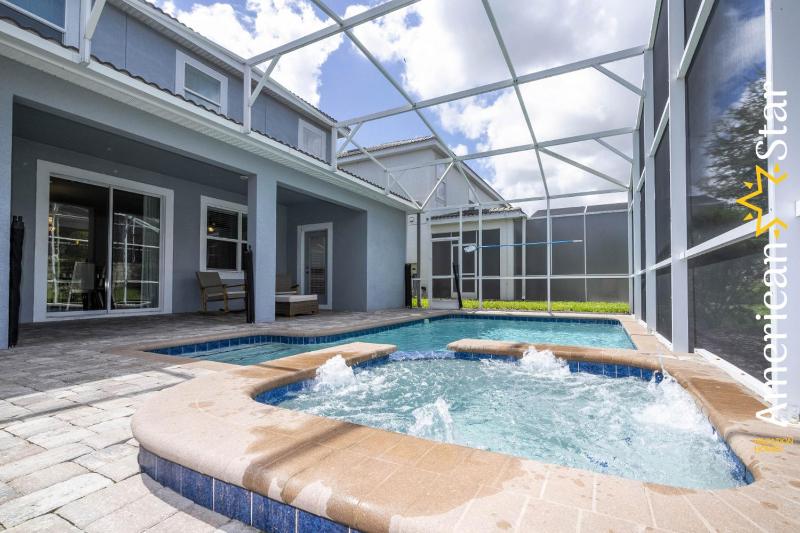 6BR Champions Gate Resort Near Disney BBQ Grill Images