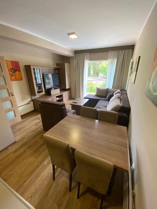 Simona Lux Apartment - image 14