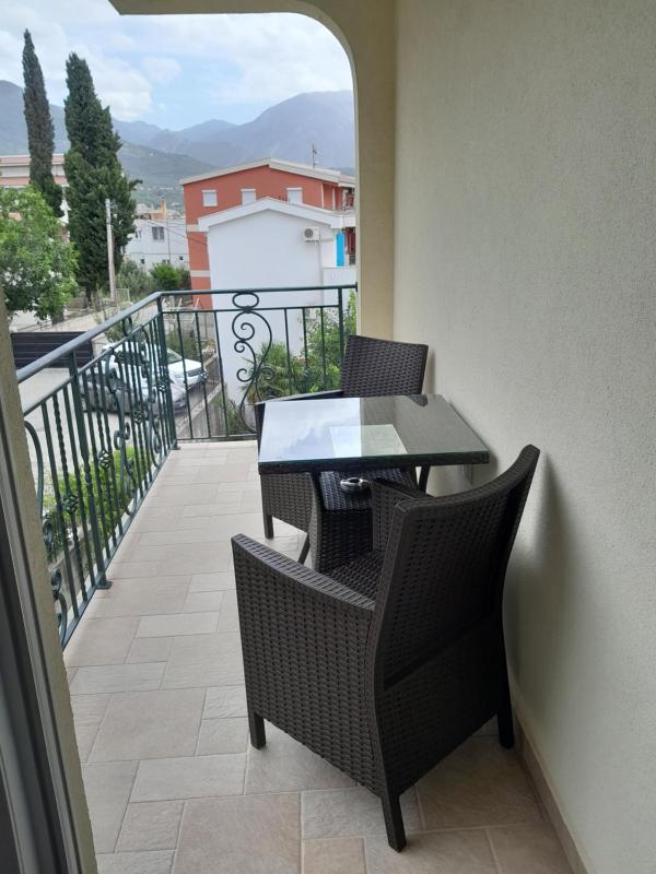 Apartment with Terrace image 4