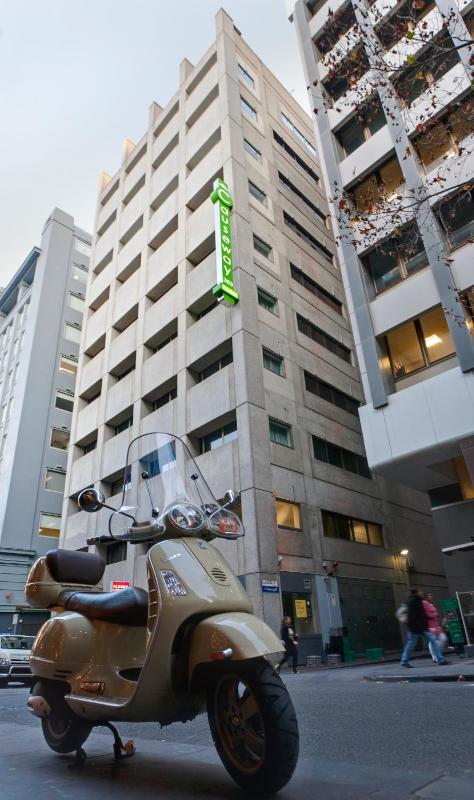 Causeway 353 Hotel - image 10
