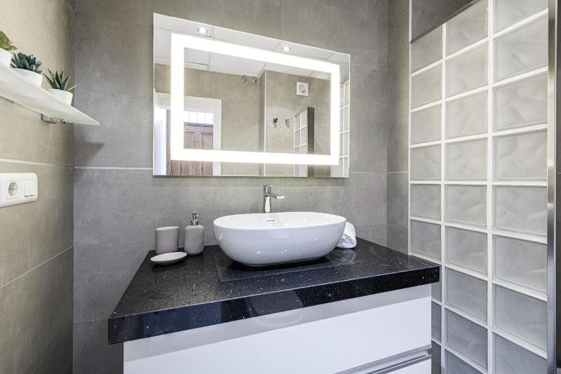 Pozos Dulces Penthouse in Malaga by Solaga Holiday Homes - image 8