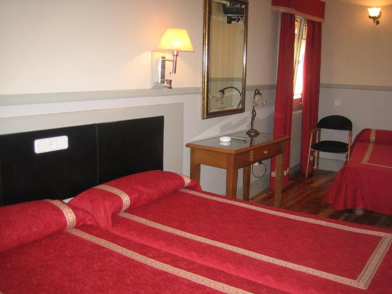 Triple Room image 1