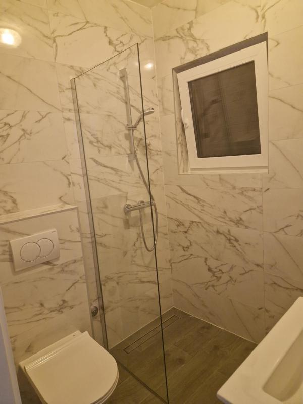 Double or Twin Room with Garden View image 4