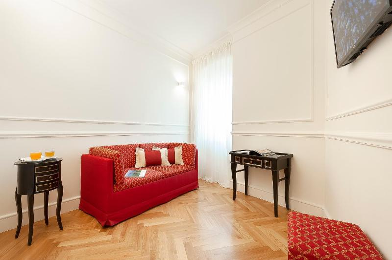 Suite image 4