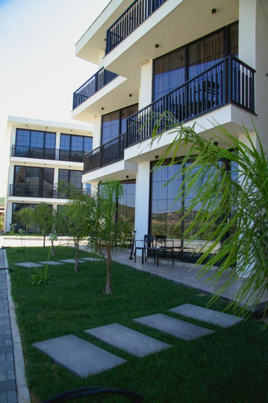 Posh Villas - image 10