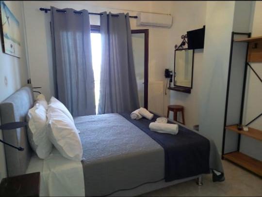 Dimitra's House - image 12