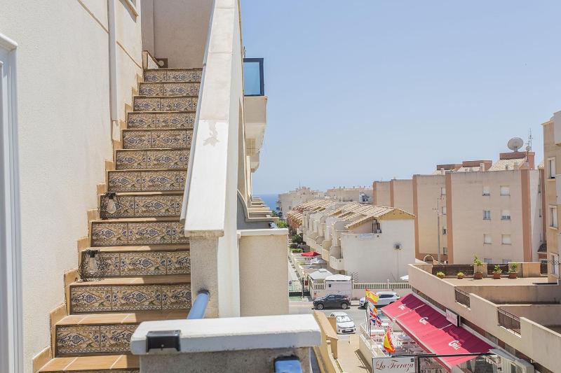239 Amazing Penthouse Cabo Roig-Alicante Holiday - image 4