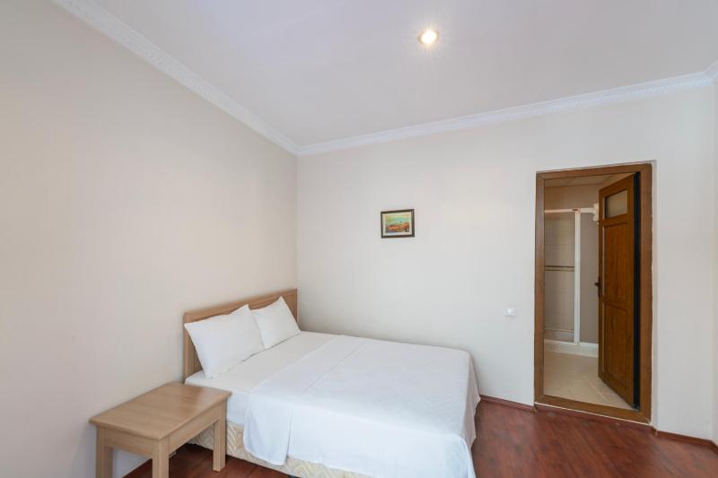 Sehir Hotel - image 8