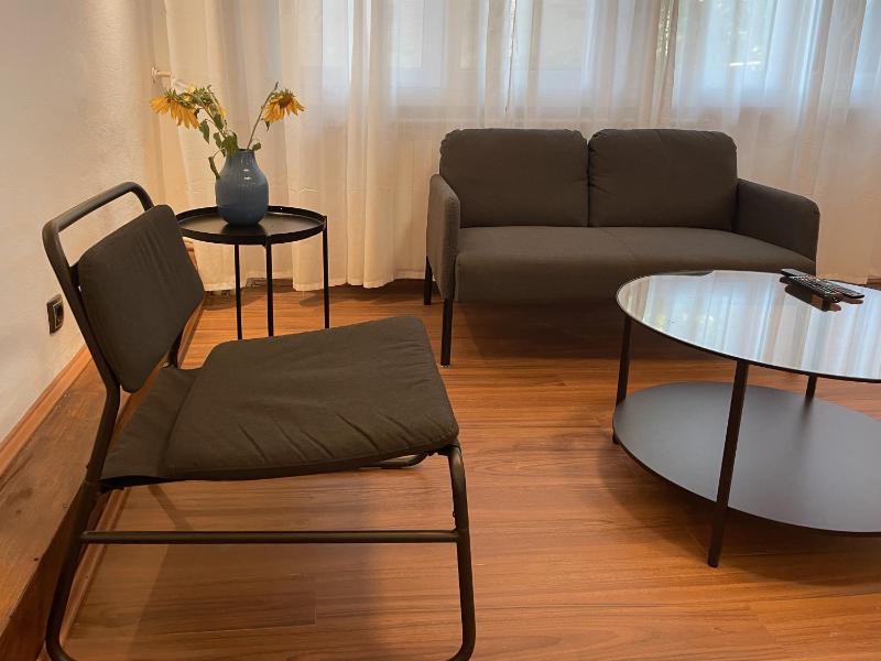 Comfortable and spacious apartment in one of Belgrade’s most exclusive neighbourhoods - image 11