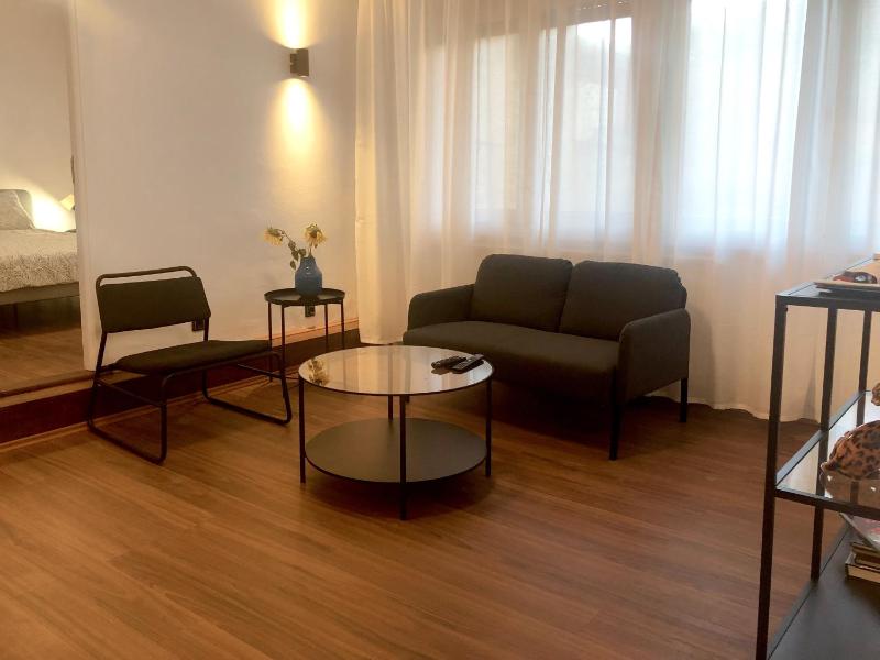 Comfortable and spacious apartment in one of Belgrade’s most exclusive neighbourhoods - image 10