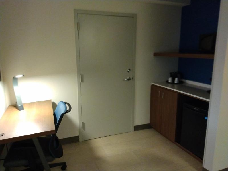 Standard Room image 3