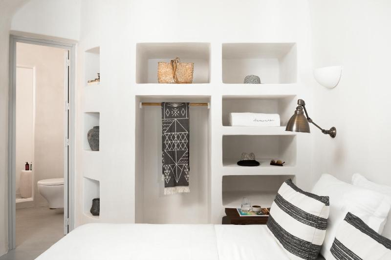 Cave Suite with Hammam image 4