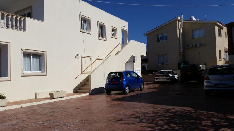 Pari's Holiday apartments-Paphos - image 5