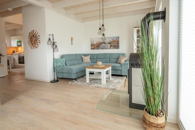 Ferienhaus Nordseeresort 48 Marschengrün Büsum - image 24