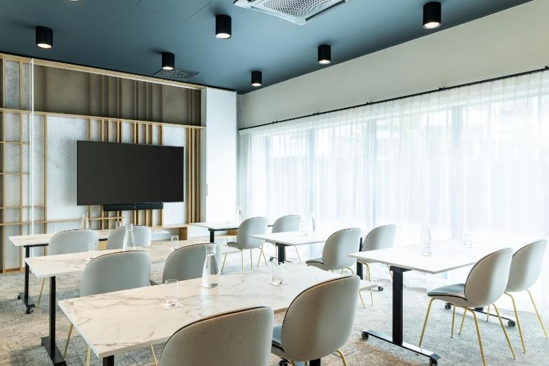 Residence Inn by Marriott Essen City - image 17